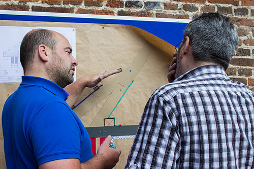 Praktische Übung beim Energieberater für Baudenkmale